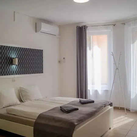 East Side Corner - 2 Apartment Hajduszoboszlo